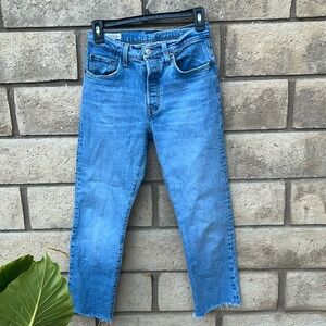 Levi’s Premium 501 Jeans Women’s 25x26 light wash